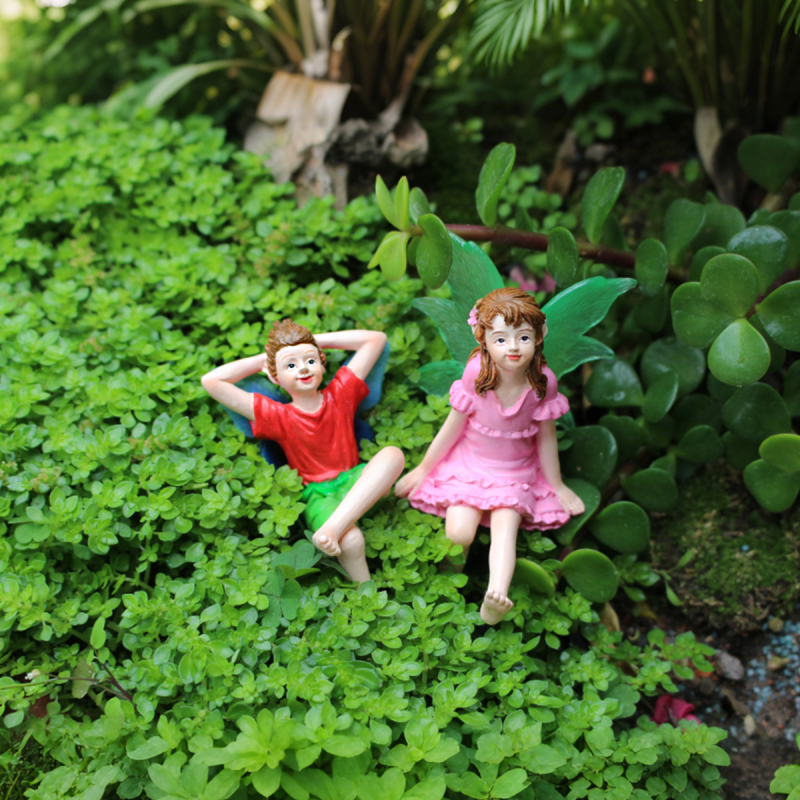 2pcs Couples Looking Up At The - Up Bonsai Garden review and price